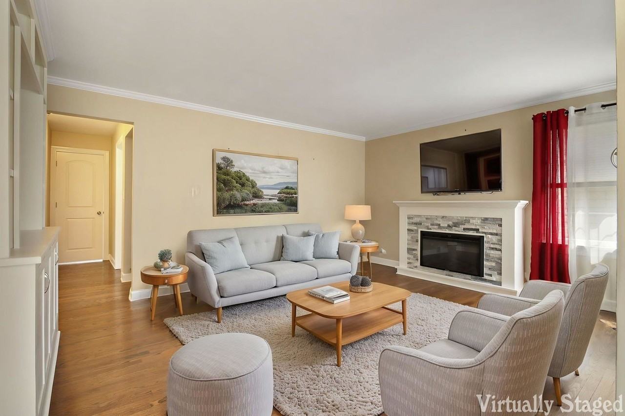 115 N Hager Ave - Photo 4 of 32