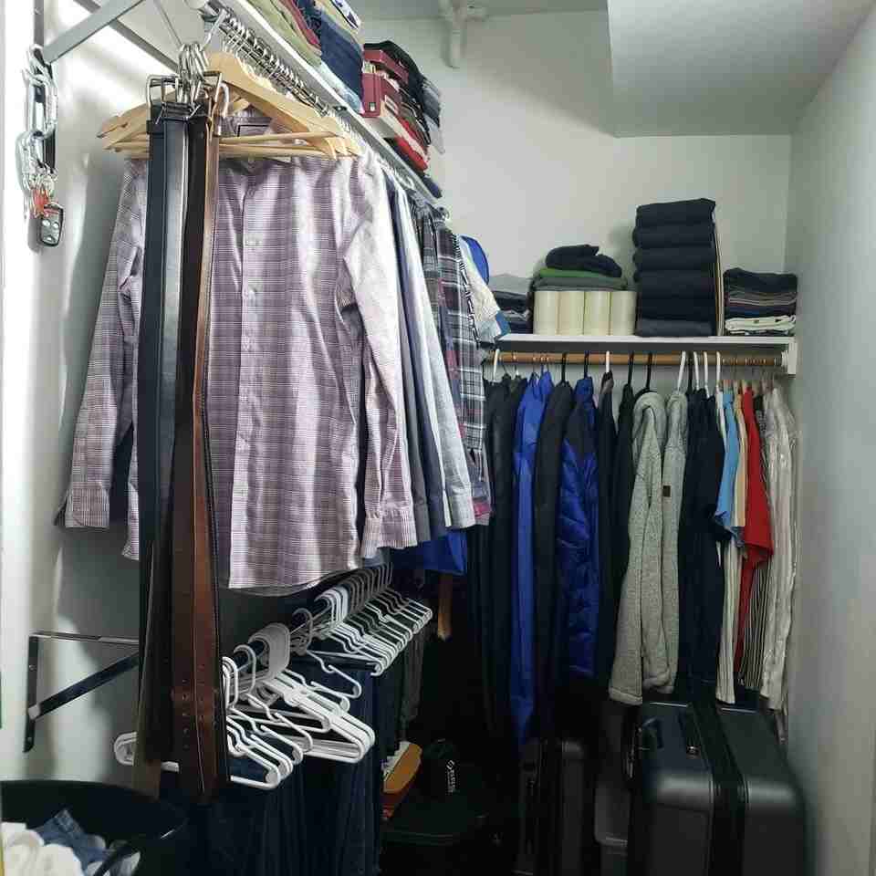 2437 W Ainslie St #1F - Photo 7 of 8