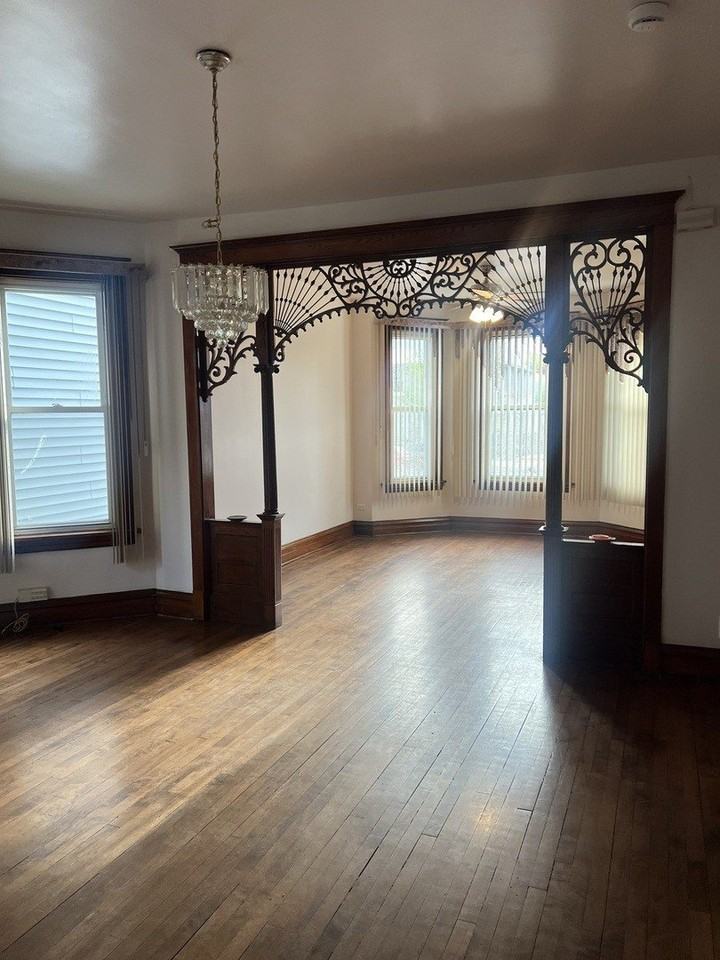 1921 N Pulaski Rd #1 - Photo 4 of 16