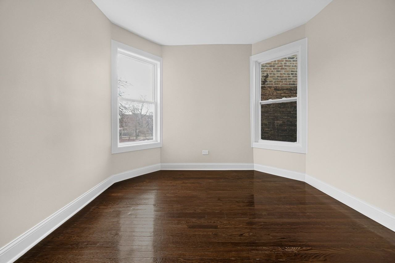 7011 S Prairie Ave #2 - Photo 6 of 16