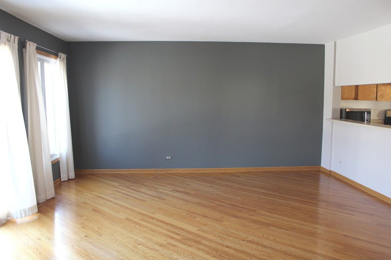 393 Catbird Ln - Photo 4 of 22