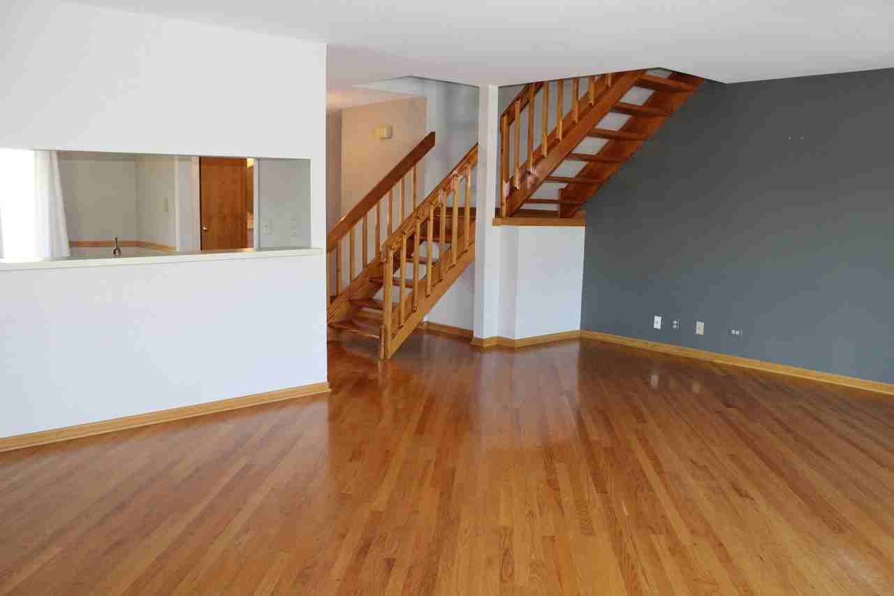 393 Catbird Ln - Photo 5 of 22