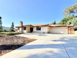 featured image of 15819 Del Prado Dr