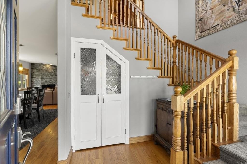 5618 Bellevue Ave - Photo 4 of 47