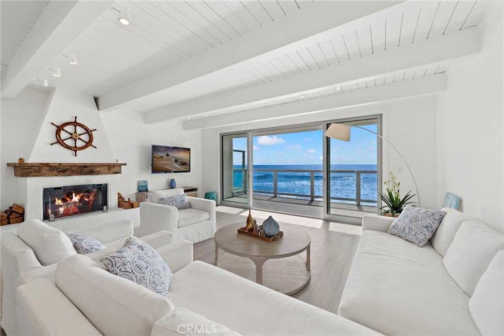 11770 Pacific Coast Hwy #N - Photo 4 of 50