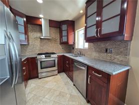 1154 S Barrington Ave #312 - Photo 1 of 1