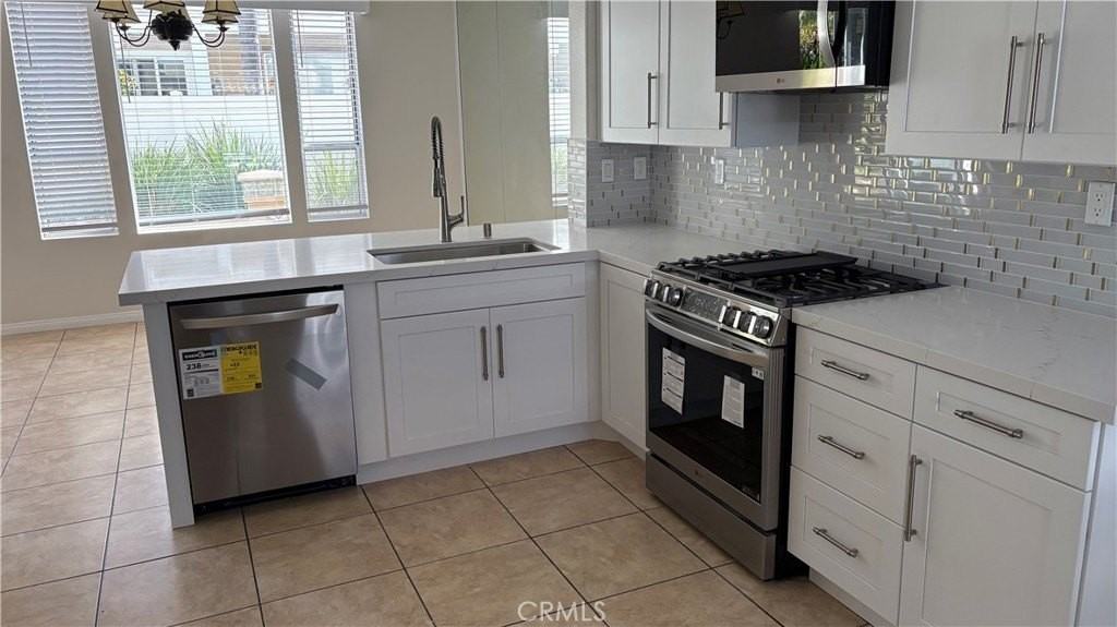 10 Mira Mesa - Photo 7 of 37