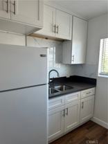 1623 W 80th St #5 - Photo 1 of 1