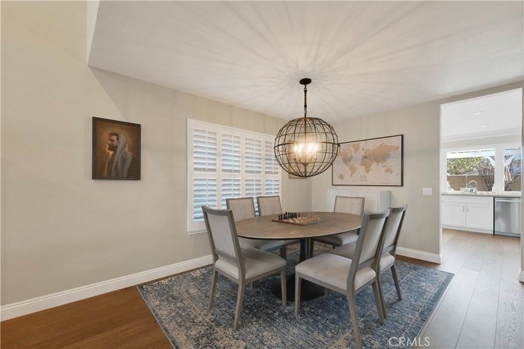 13646 Blacksmith Ct - Photo 6 of 39