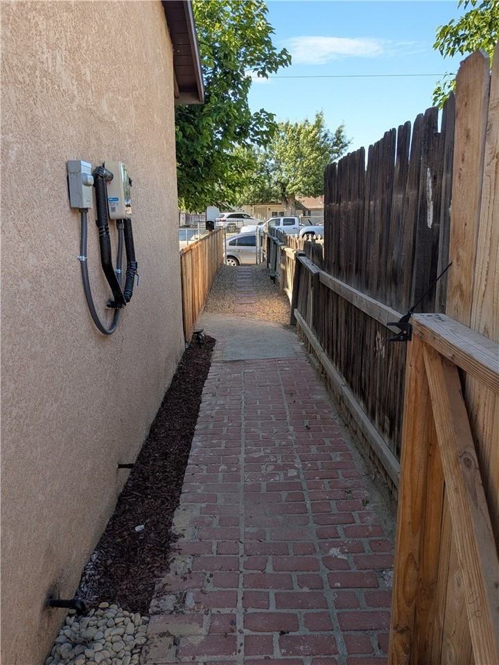 1209 Wilson Rd #A - Photo 4 of 15