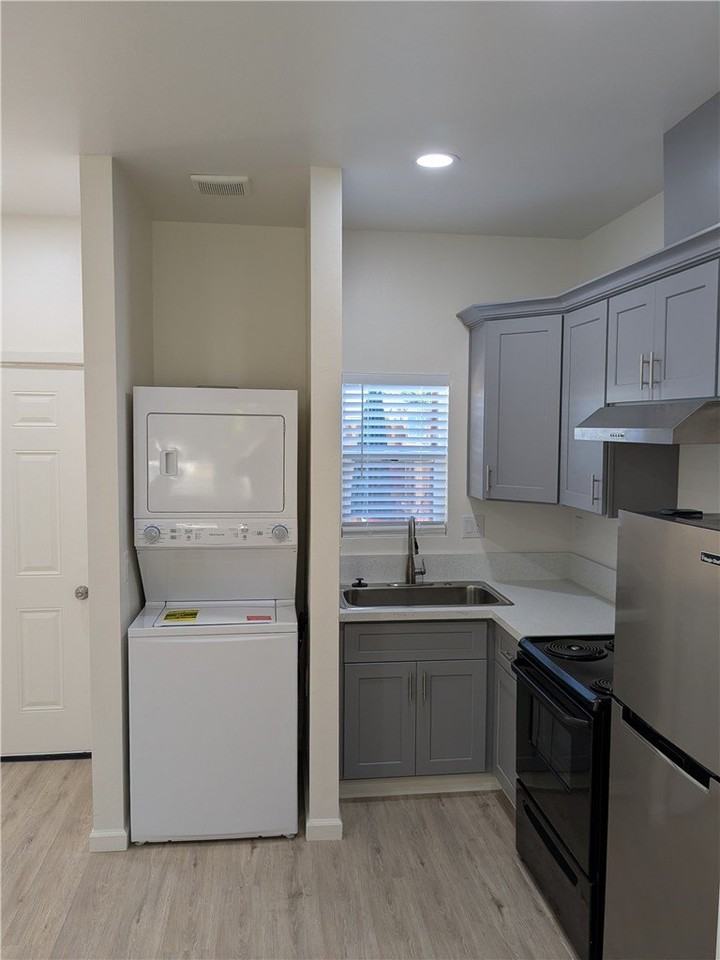 1209 Wilson Rd #A - Photo 6 of 15