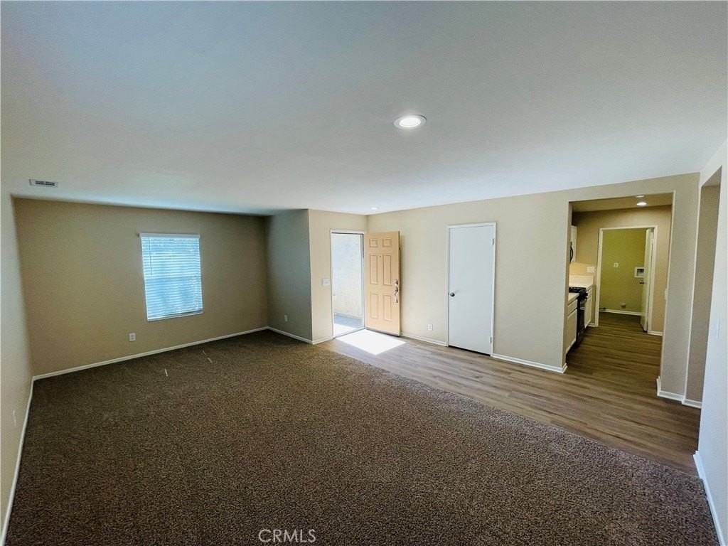 147 Ropango Way - Photo 5 of 44