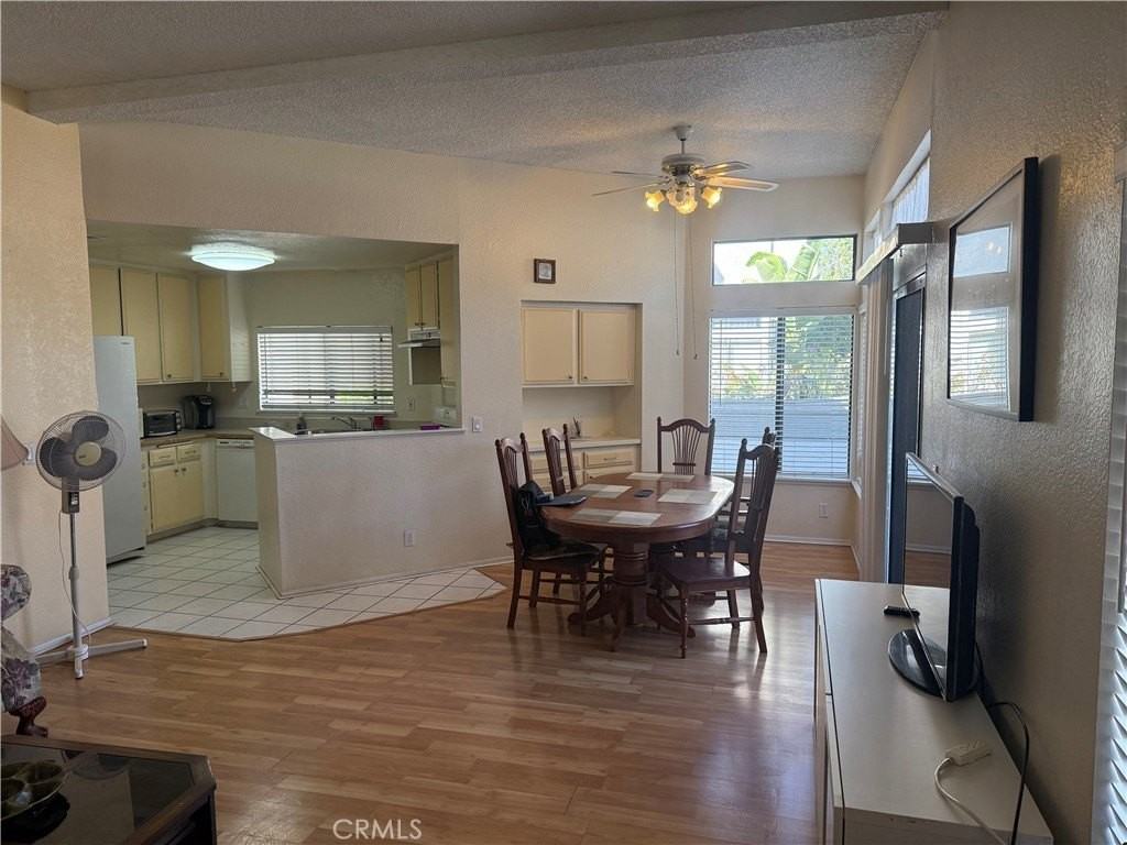 27 Willowcrest Ln - Photo 4 of 11