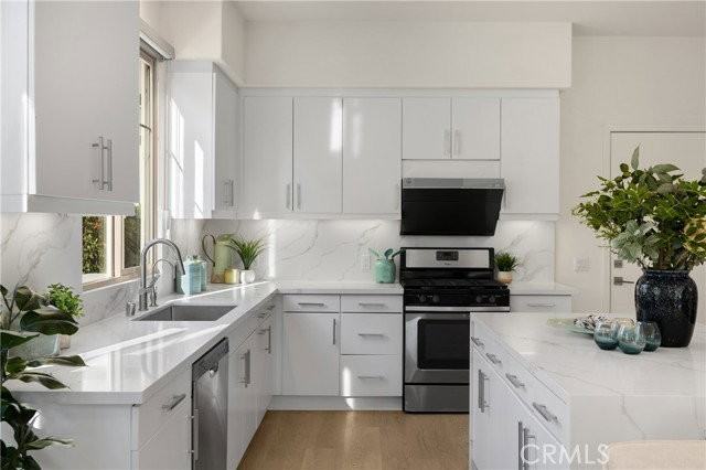 269 Magnet - Photo 6 of 8