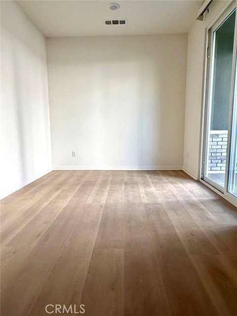 231 Steely - Photo 4 of 8