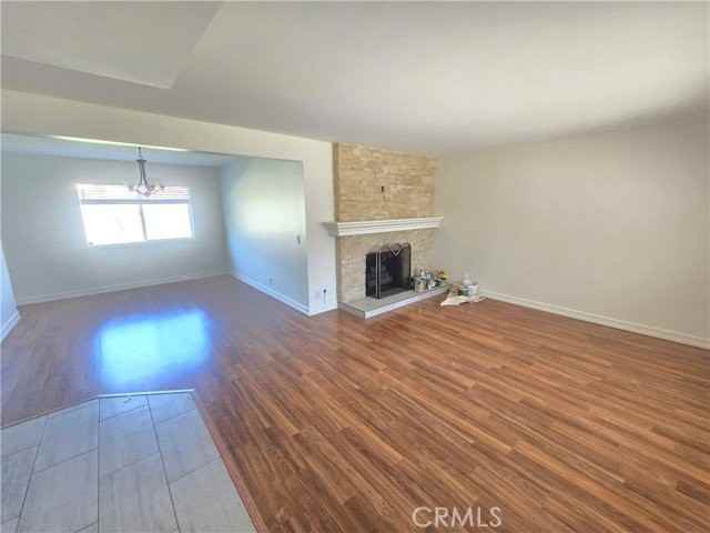 948 Denver Dr - Photo 2 of 8
