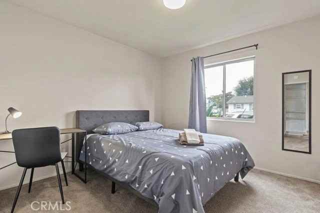 408 E Jacaranda Ave - Photo 3 of 8