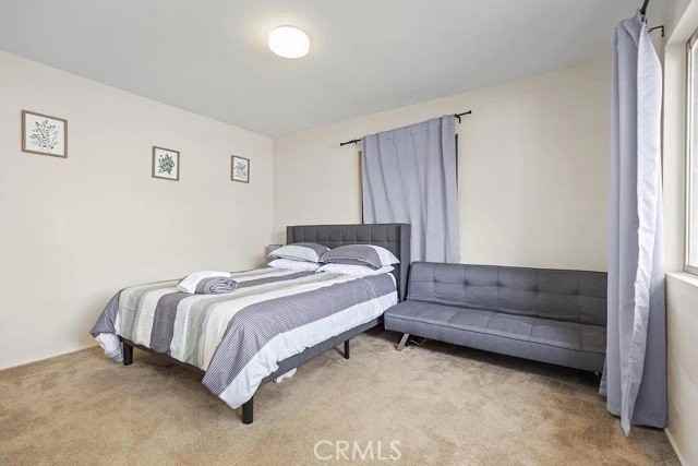 408 E Jacaranda Ave - Photo 4 of 8