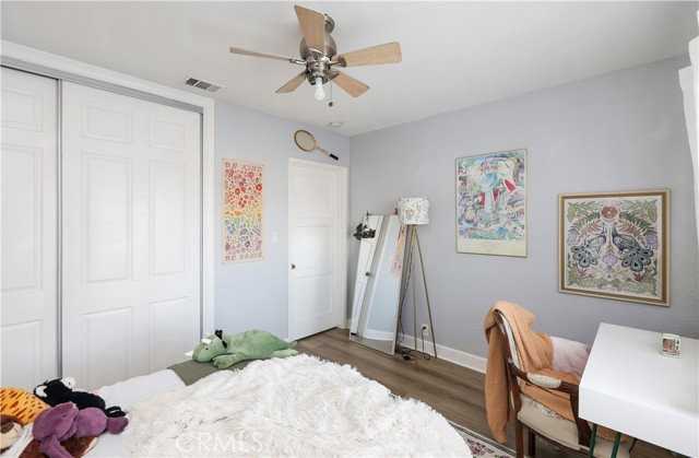417 N Citrus St - Photo 3 of 8