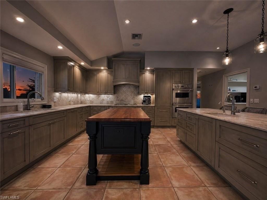 4083 Belair Ln - Photo 6 of 26