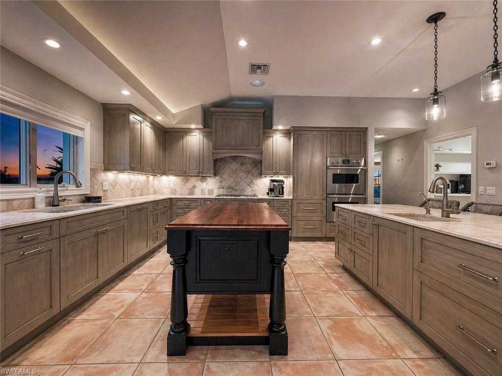 4083 Belair Ln - Photo 7 of 26