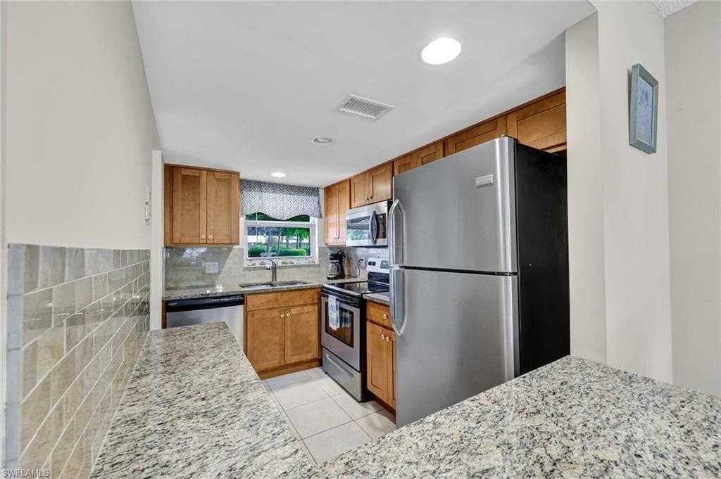 100 Forest Lakes Blvd #110 - Photo 7 of 17