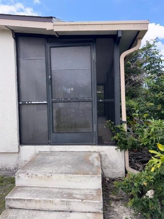 5395 Treetops Dr #I - Photo 3 of 18