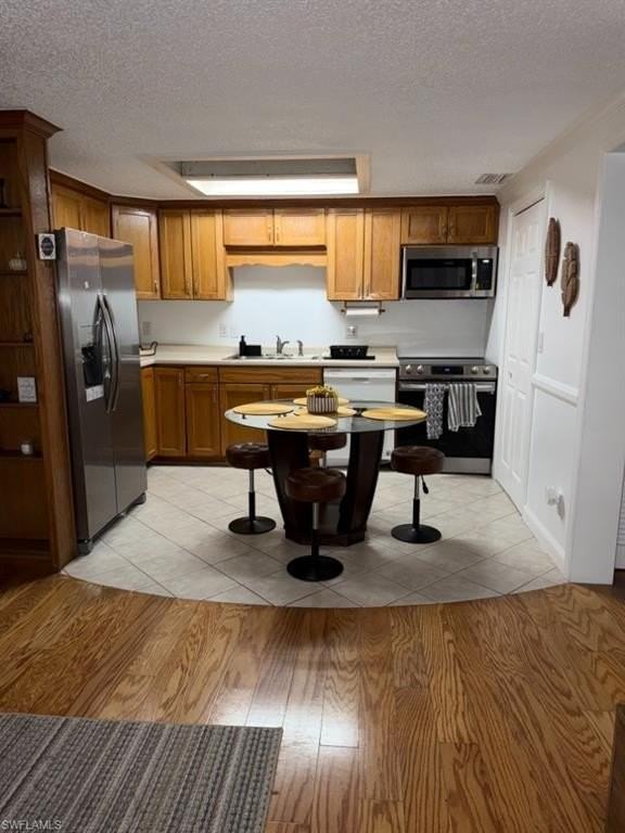 5395 Treetops Dr #I - Photo 4 of 18