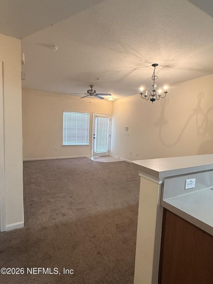575 Oakleaf Plantation Pkwy #502 - Photo 4 of 8