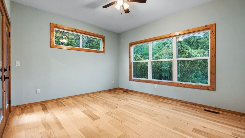 269 Old Orchard Rd - Photo 6 of 17