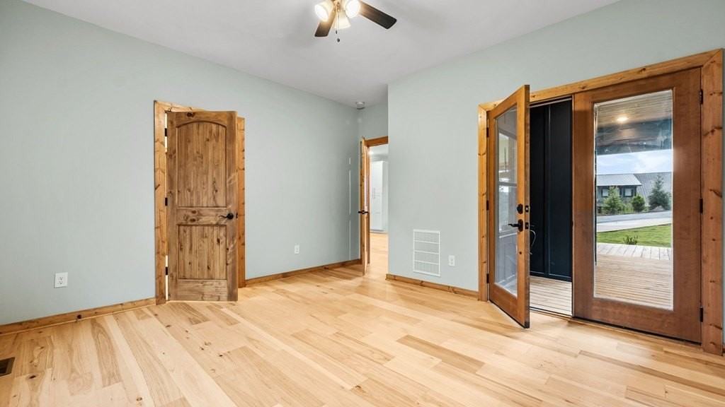269 Old Orchard Rd - Photo 7 of 17