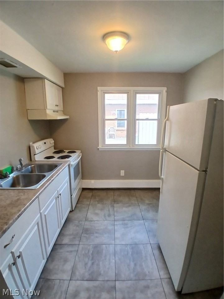 127 Shields Rd #3 - Photo 4 of 8