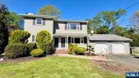 34 Myrtle Ave - Photo 1 of 1
