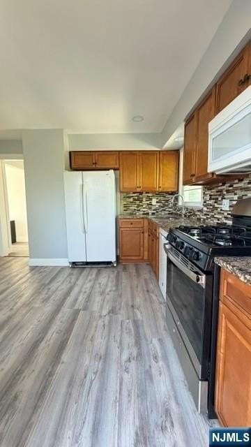 34 Myrtle Ave - Photo 5 of 19