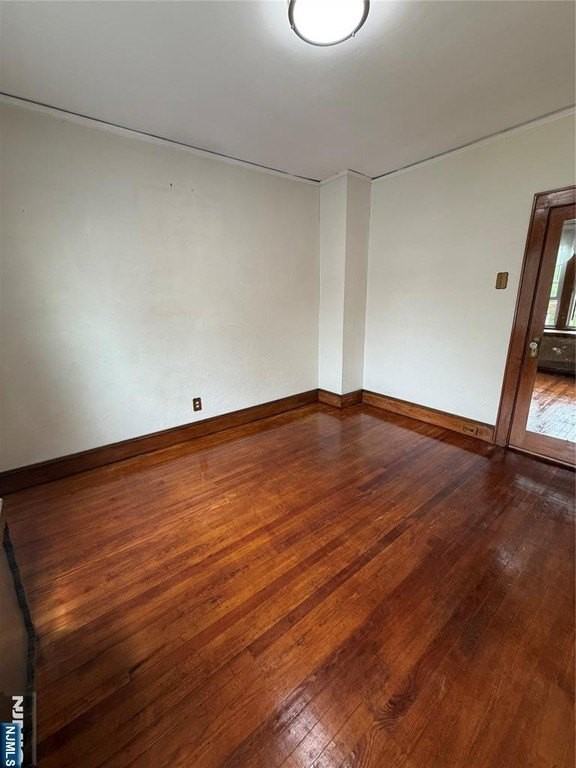 338 Chase Ave - Photo 2 of 10