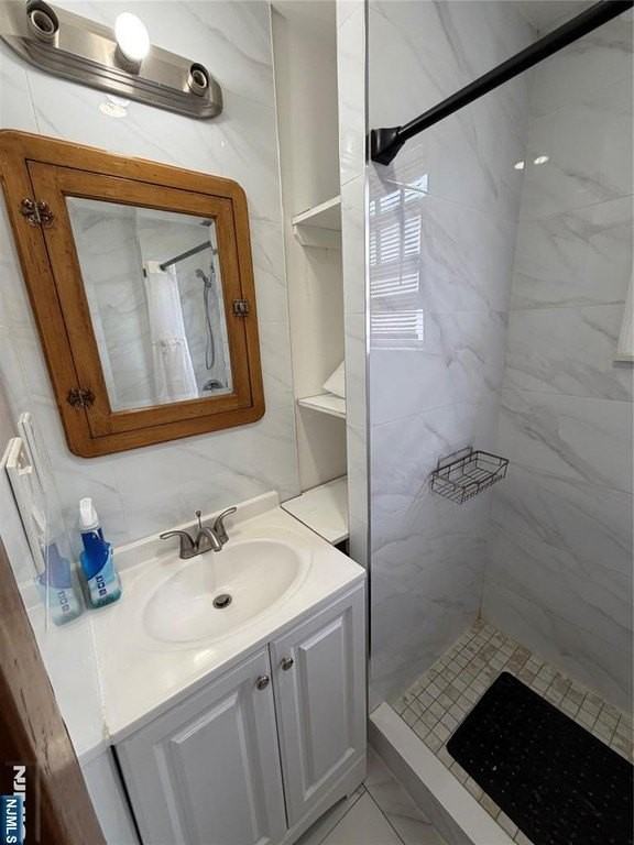 338 Chase Ave - Photo 5 of 10
