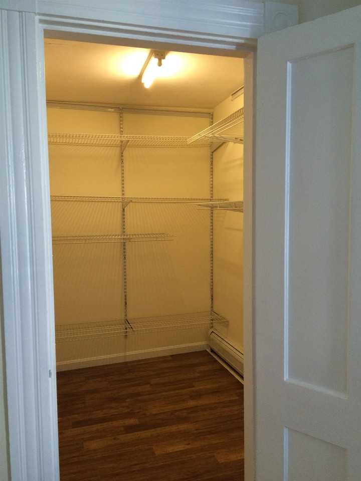 108 Alsace St - Photo 4 of 5
