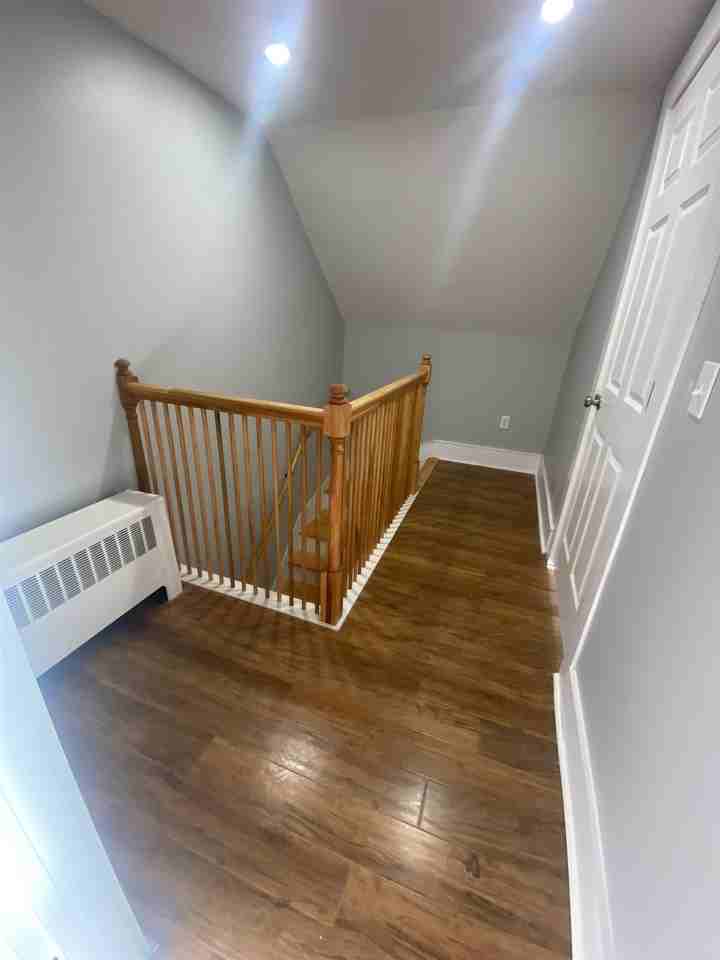 27 Elm St #B - Photo 6 of 10