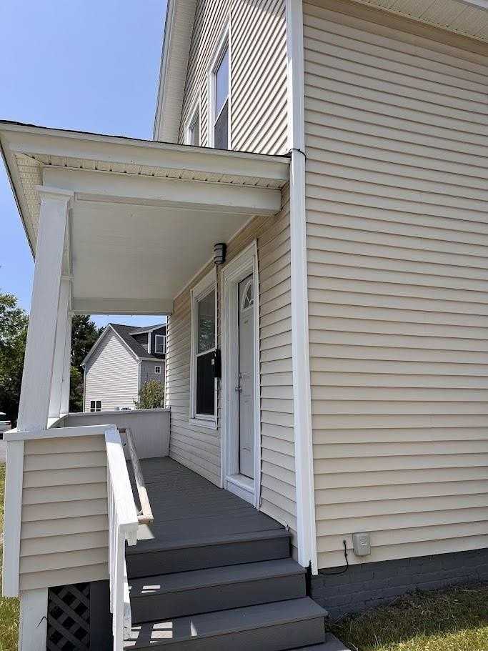 408 Porter St - Photo 2 of 20