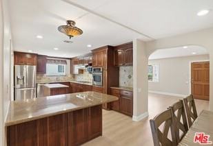 6646 Franrivers Ave - Photo 6 of 8