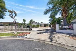 featured image of 14827 Dearborn St