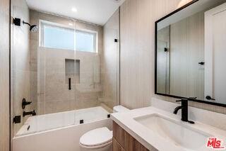 5321 Ben Ave #1 - Photo 4 of 8