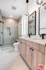 5321 Ben Ave #1 - Photo 5 of 8