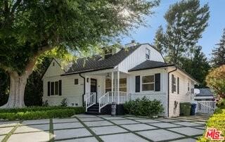 4051 Beverly Glen Blvd - Photo 3 of 8