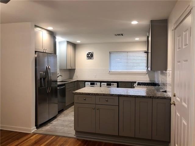 318 Homestead Ave #C - Photo 3 of 8