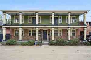 featured image of 3909 Panama Ct #1B