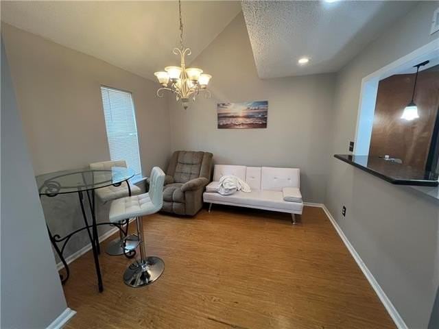 318 Lake Marina Ave #305 - Photo 6 of 24