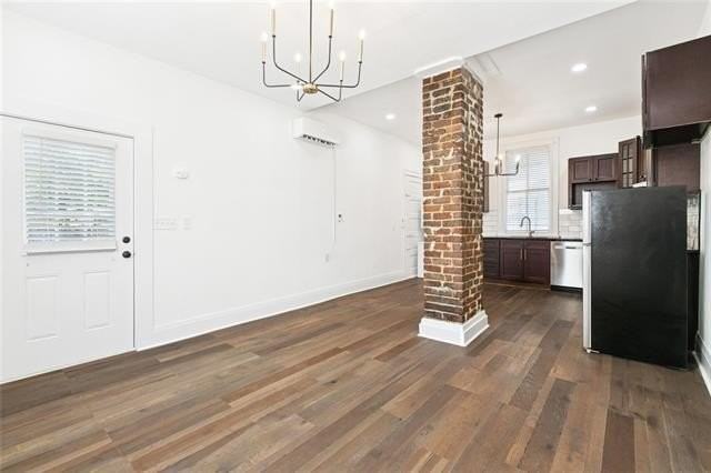 2612 Dabadie St - Photo 2 of 13