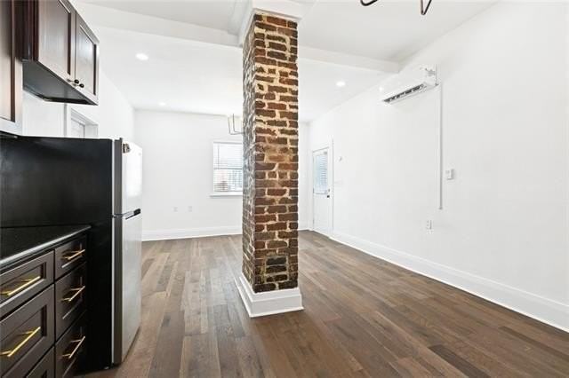 2612 Dabadie St - Photo 5 of 13