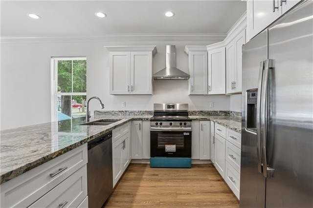 2714 Tifton St - Photo 7 of 16